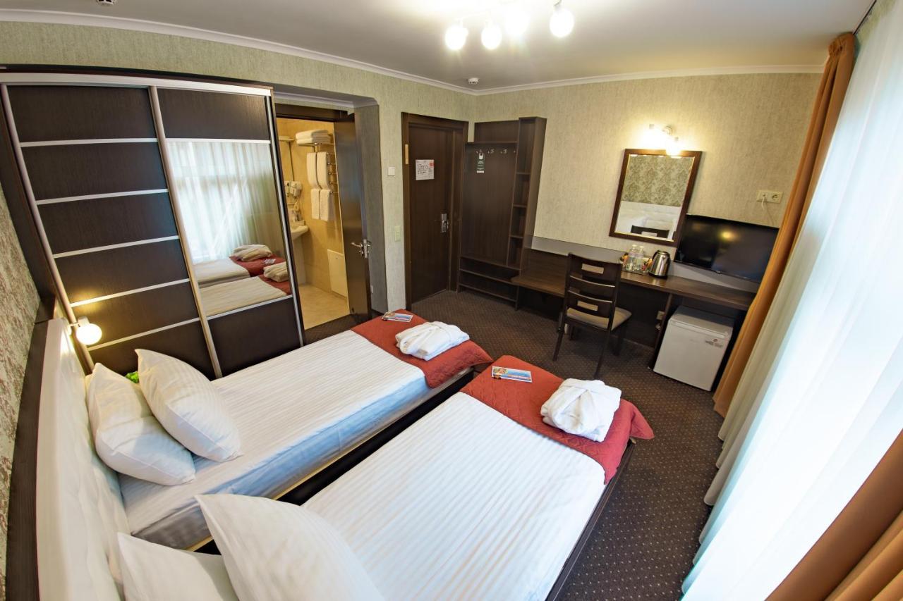 Kiev 365 Park Hotel Sofiivska Borshchahivka Luaran gambar